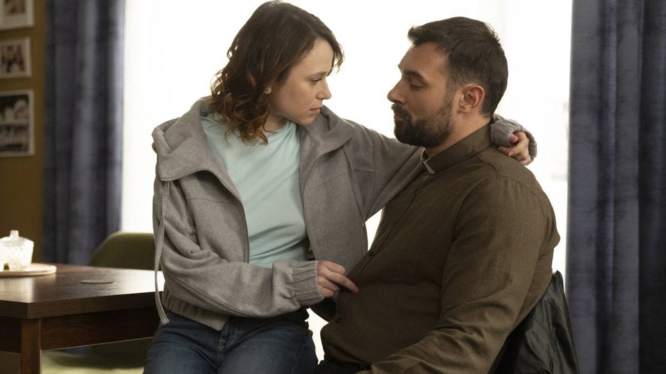 Polabí: Podvody, vášně a zrušené mše