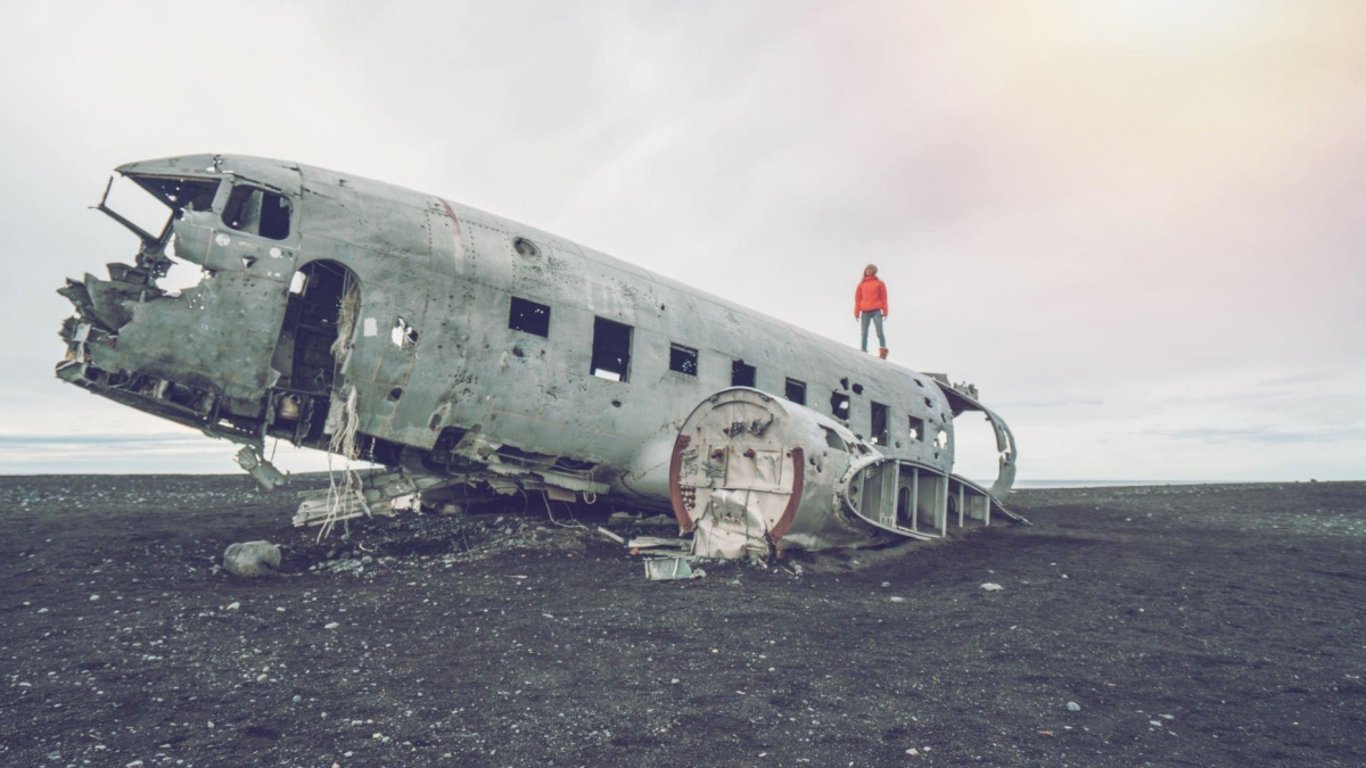 Nemoc jí zachránila život při pádu z 10 km. Nechtěný rekord jugoslávské letušky nad severními Čechami