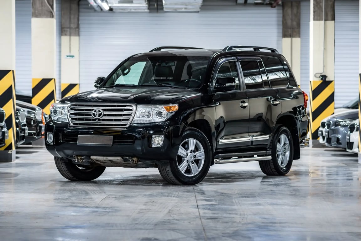 Nesmrtelné auto - Toyota Land Cruiser.