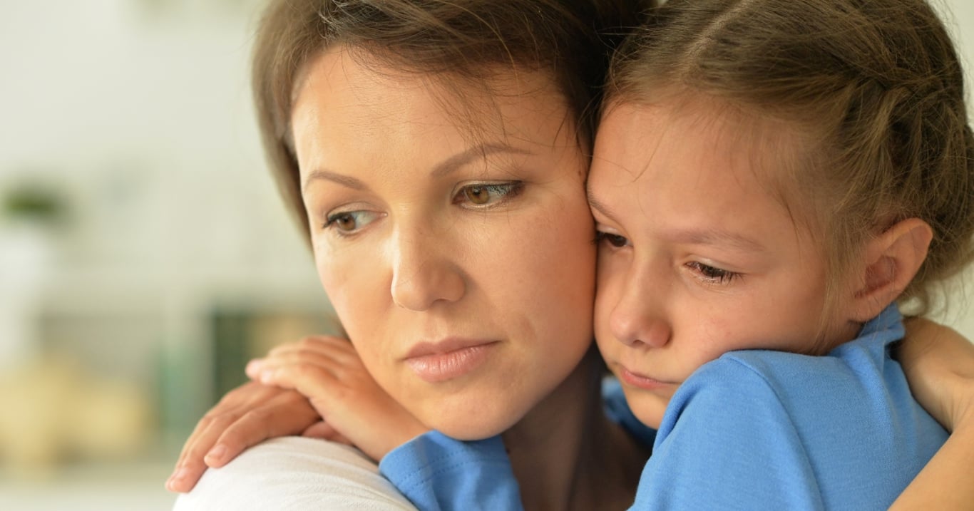 Adoptovala si dceru, poté zjistila, že to byla její největší chyba. Z tohoto důvodu všeho lituje
