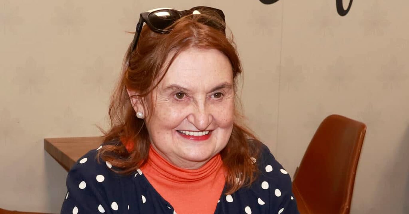 Herečka Eva Holubová