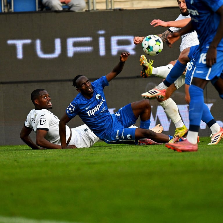 Slovan zvládl utkání na Slovácku, po výhře 3:0 získal cenné tři body
