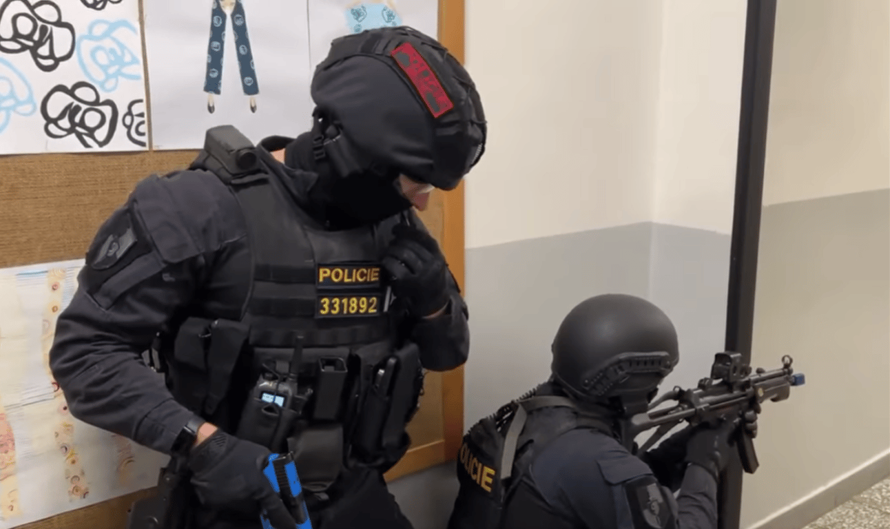 Škola Kateřinky jako centrum mimořádné rozsáhlého cvičení. Téma: útok ozbrojeného útočníka