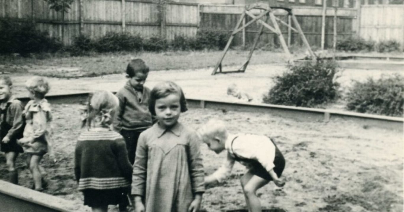 Kvíz o bydlení za socialismu: Pokud znáte názvy těchto retro druhů nábytku a vybavení, máte výjimečné znalosti