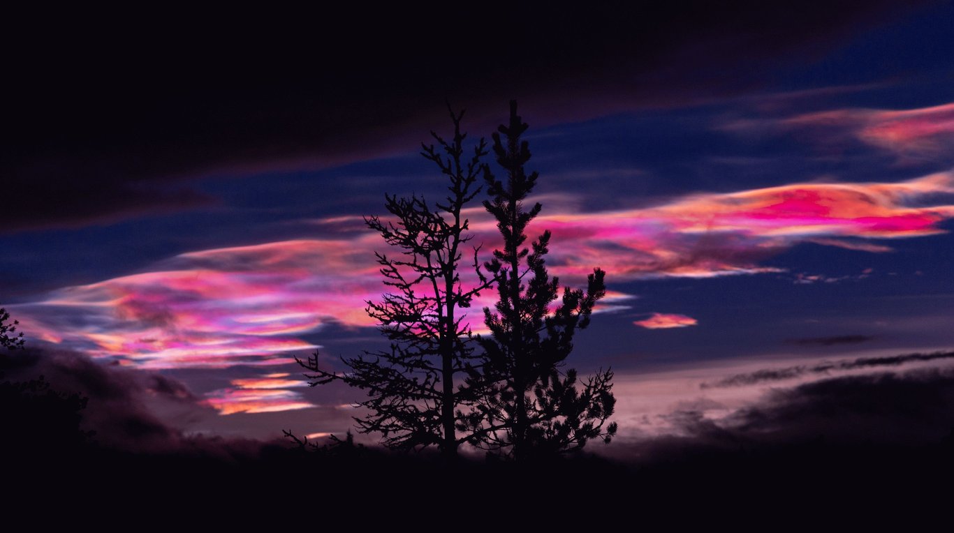 Perleťové oblaky: Krása, která požírá ozon. Nejpodivuhodnější barvy zimní oblohy