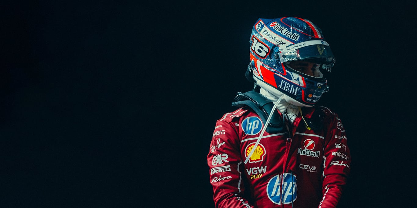 Charles Leclerc během Velké ceny Singapuru 2025