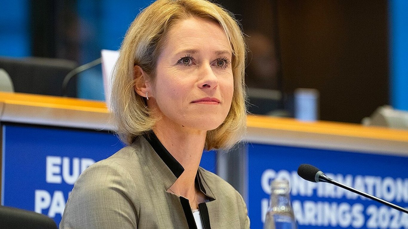Šéfdiplomat EU: Ukrajina musí být nejvyšší prioritou, EU ji musí finančně podpořit více, jinak nebude moci jednat s Ruskem