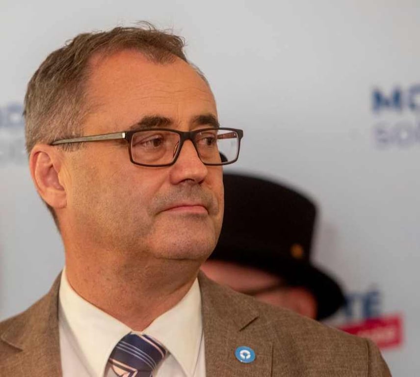 Že se zavážeme volit šéfem sněmovny Okamuru, je dezinformace, tvrdí motorista Šťastný