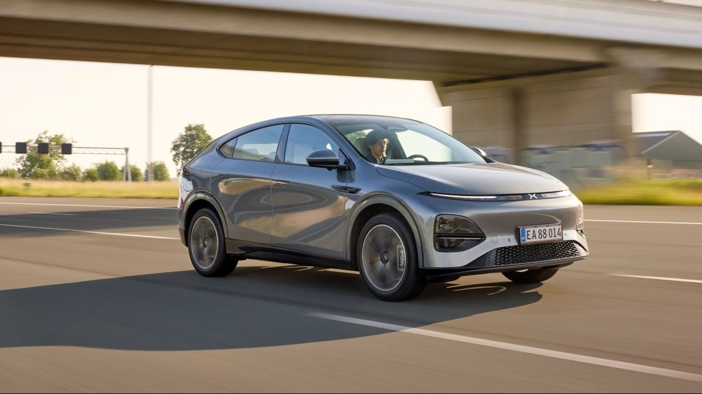Nová automobilka XPENG útočí na Škodu. Ceny? Směšně nízké. Kvalita? Prvotřídní. Koncern VW to může zabalit