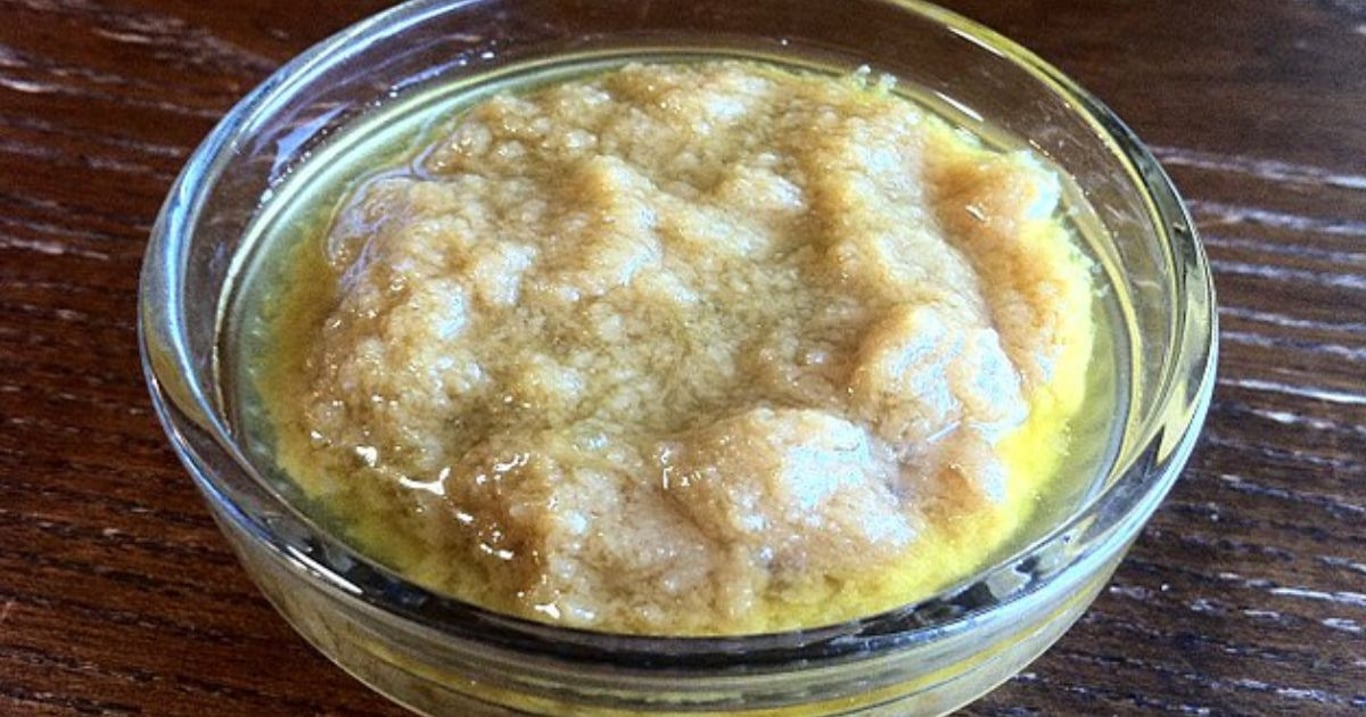 Na nachlazení i alergie stačí česnekový sirup. Jeho účinky se vyrovnají antibiotikům a zvládnete ho za pár minut