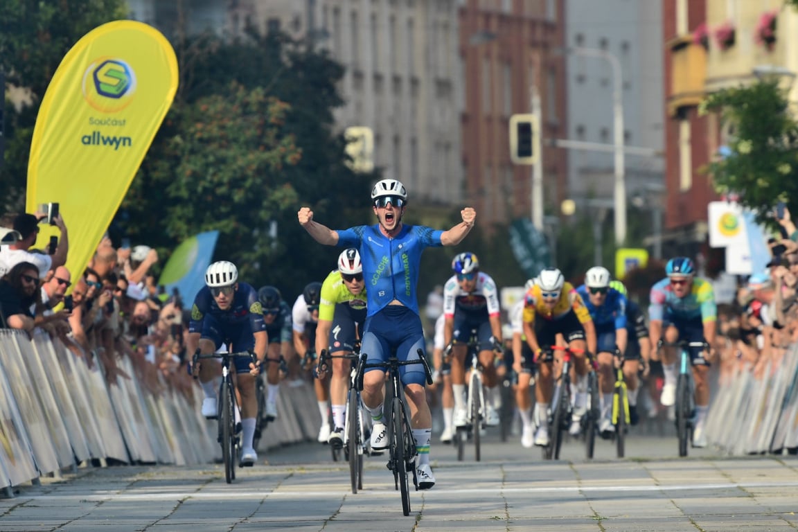 Třetí etapu Czech Tour vyhrál ve spurtu v Ostravě australský cyklista Walsh