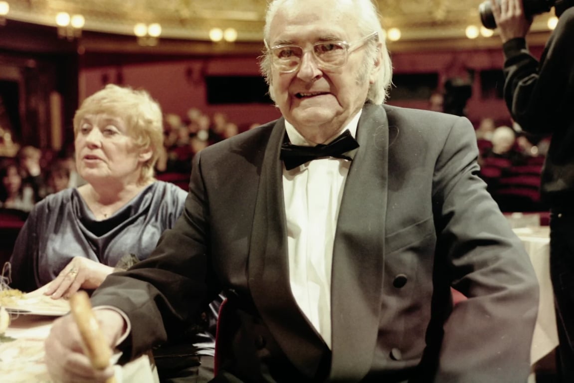 Národ ho miloval, ale pravda šokuje. Slavný herec se na place neovládl a rodinu rozmetal jediným rozhodnutím.