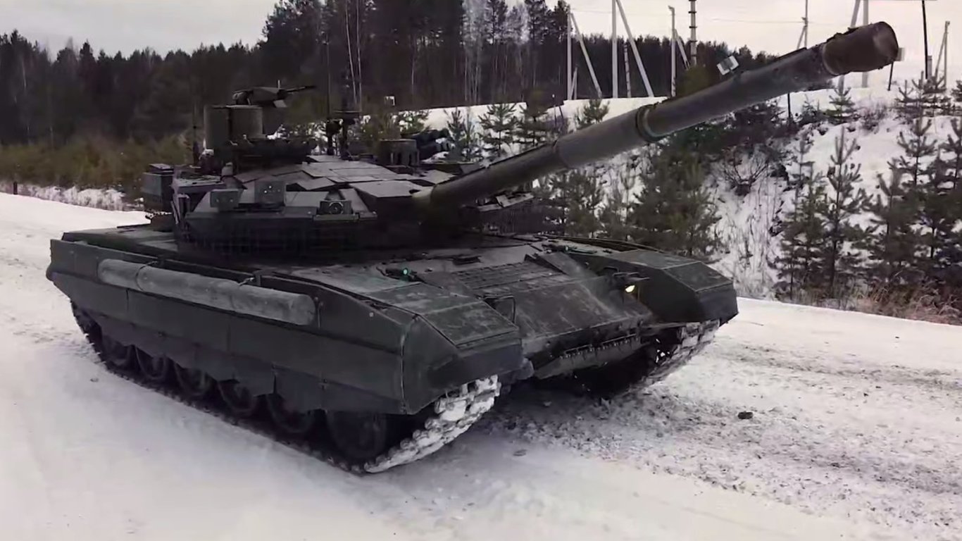 Ruské tanky T-90M jako „nezničitelná“ monstra: s domácím systémem aktivním ochrany mají přežít téměř vše, co jim bojiště připraví