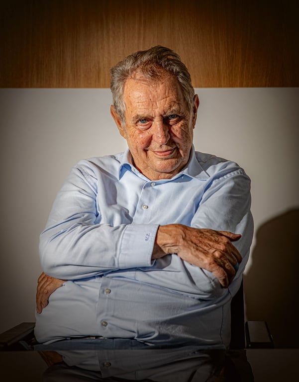 Zeman vynechá slavnostní večer na Hradě k 28. říjnu. Vzkázal, jaký k tomu má důvod