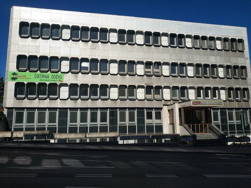 Budova bývalého Telecomu zmizí z Teplic