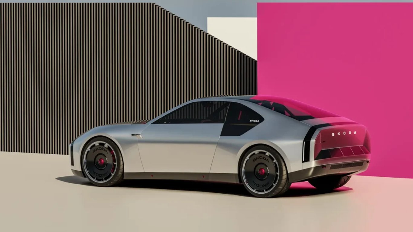 Koncept nové elektrické Škody 110 R coupé zaujal