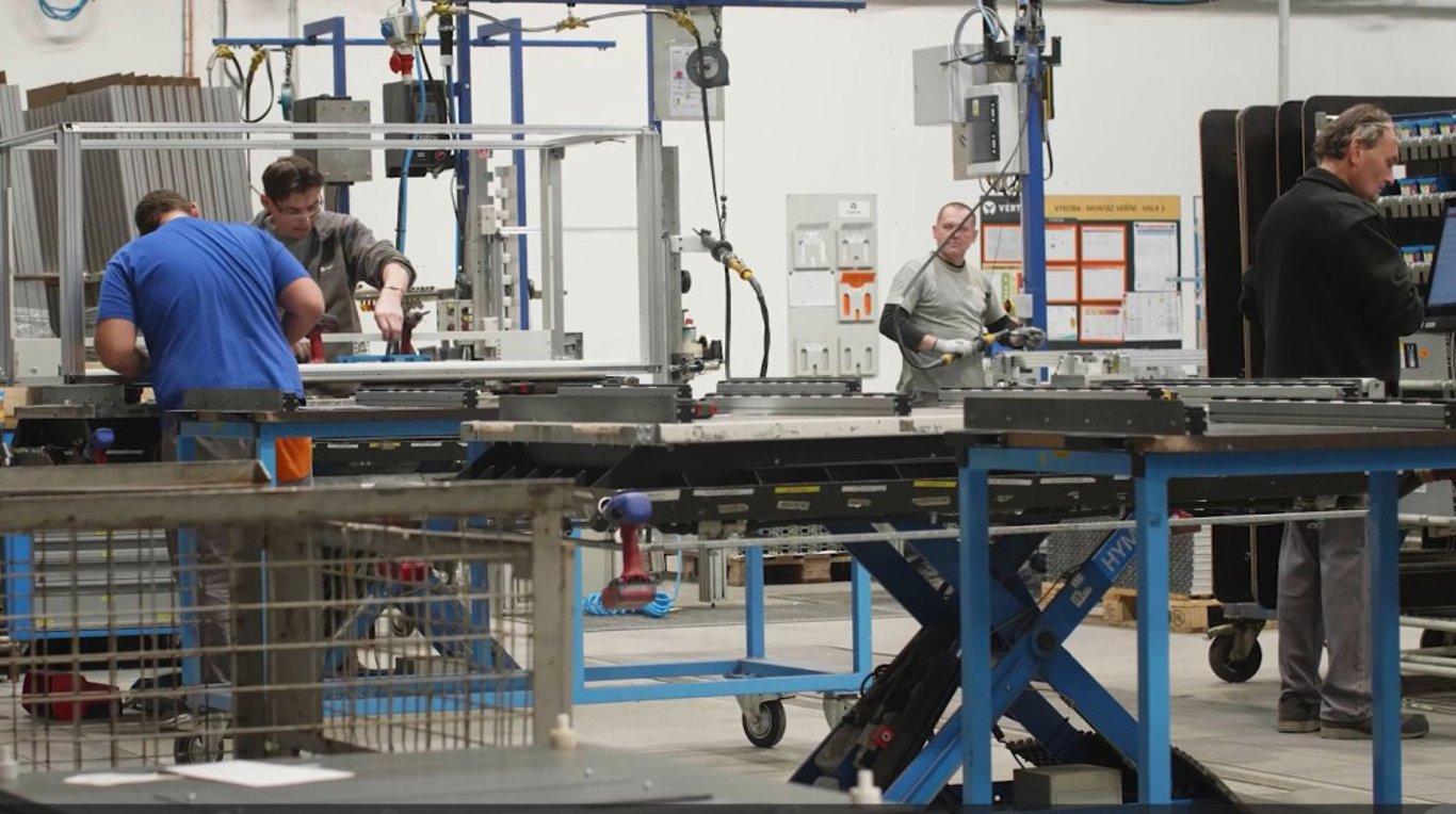 Práce ve Vertivu? Společensky odpovědná firma, která nabízí řadu výhod. Zaměstnance nabírají na různé pozice