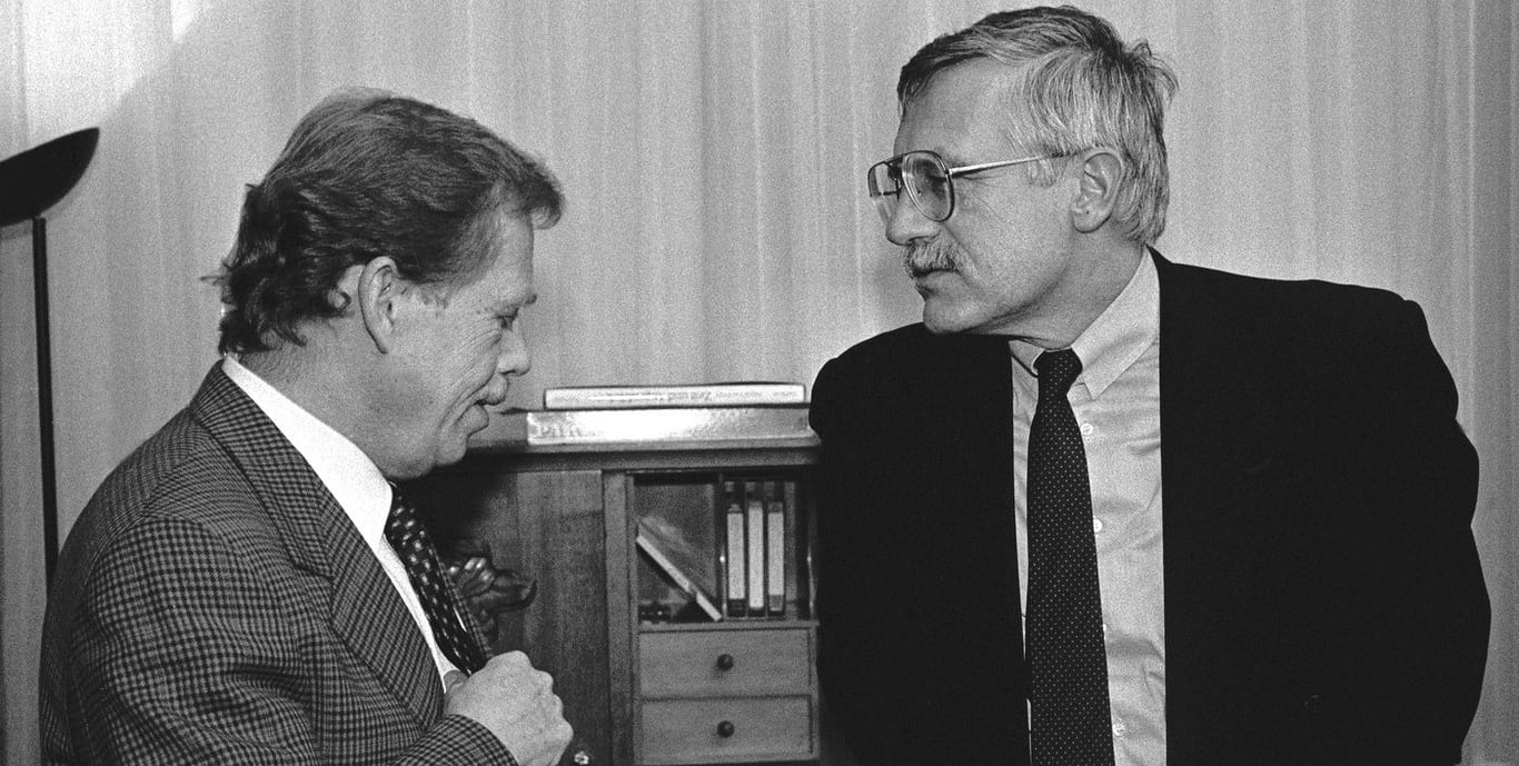 Petr Pithart: Proč píšu o Havlových chybách a omylech