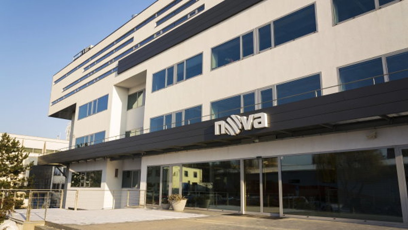 O dluhopisy TV Nova byl obrovský zájem. Cenné papíry za miliardu prodala dřív, než vedení čekalo