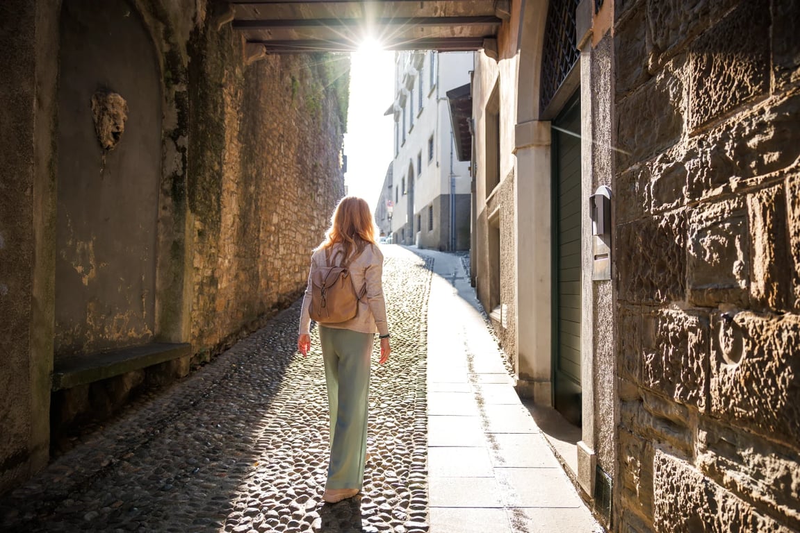 Ženy si tohle místo zamilovaly: Sama na cestách a přesto v bezpečí. Tady se budete cítit jako doma.
