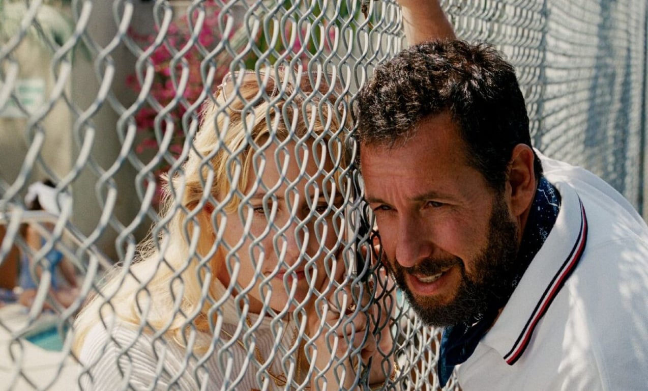 Greta Gerwig as Lois Sukenick and Adam Sandler as Ron Sukenick in Jay Kelly