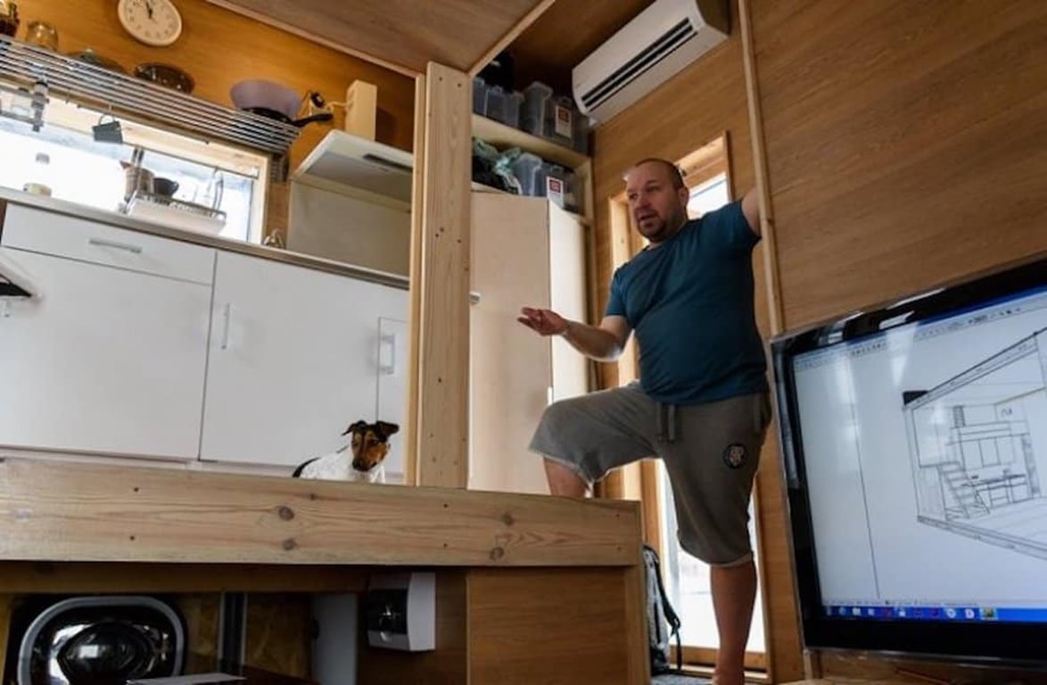 Chtěli ušetřit, a tak zvolili dům o 16 m². Přesto v něm našli všechno, co rodina potřebuje, a ušetřili statisíce