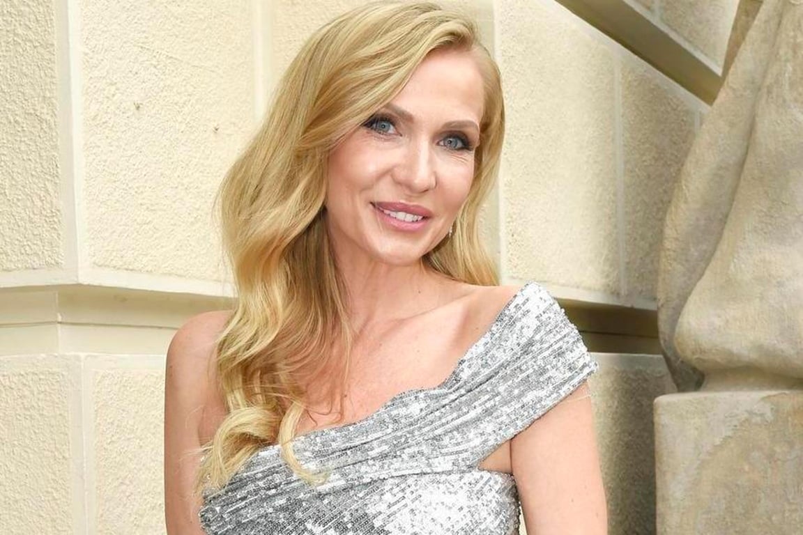 Ochotská oznámila pohlaví miminka, Burešová se uzdravuje a Gondíková řve strachy