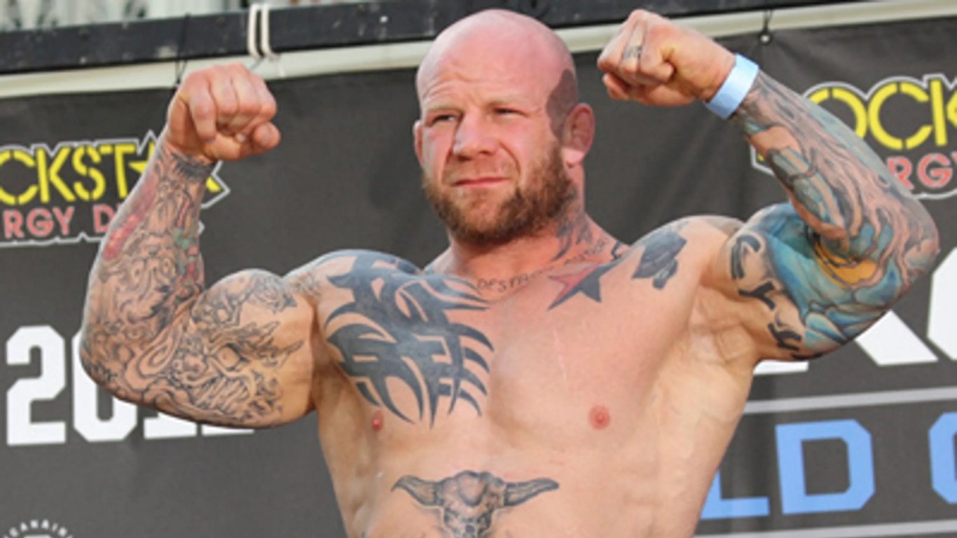 Legenda UFC zapřela vlastní zemi. Bojovník Jeff Monson přijal ruské občanství a stal se komunistou