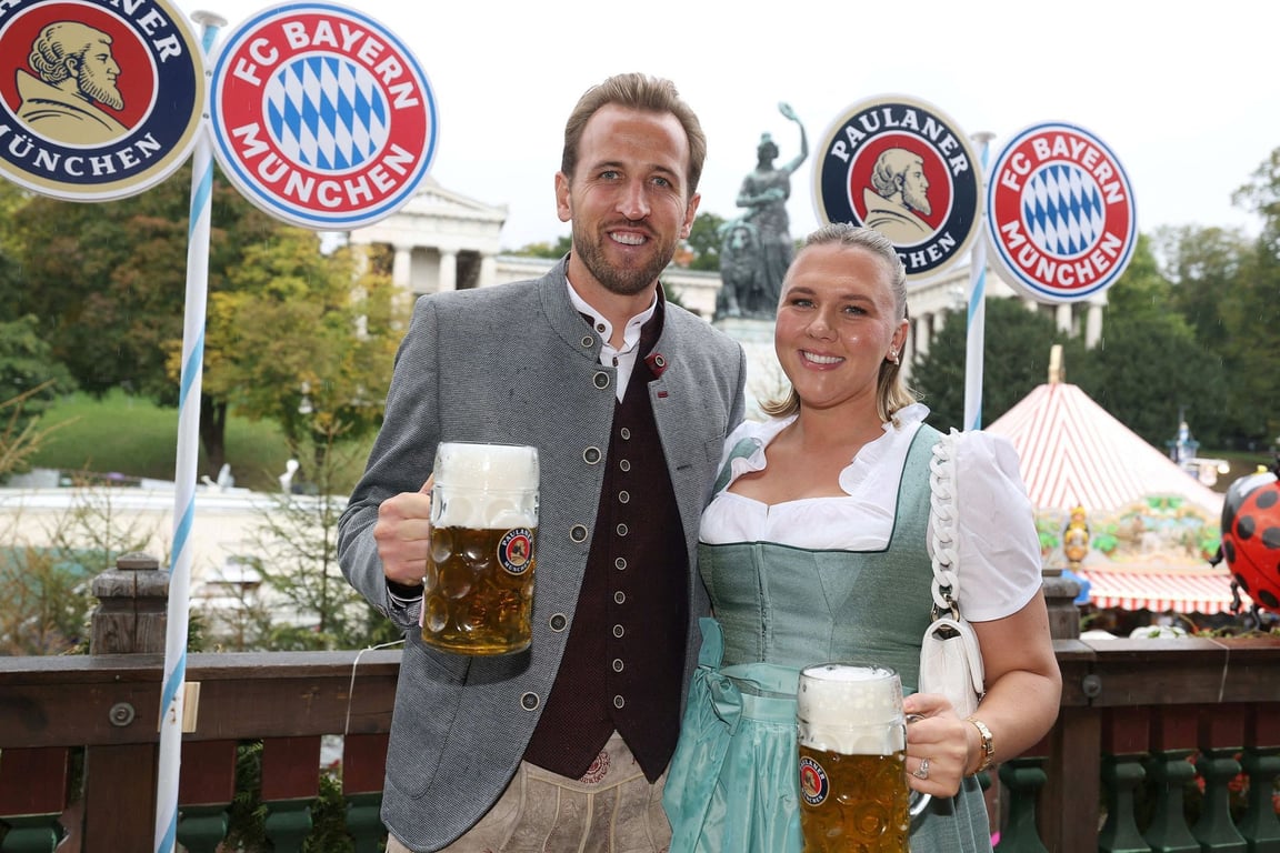 Zprvu dostihy, výstavy, stánky a nakonec obří pivní haly. Oktoberfest měnila historie