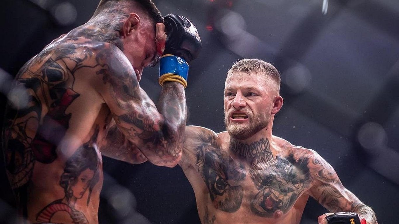 Oktagon 79: Český McGregor zaujal parádním knokautem, jeho přítelkyně Nela Slováková zase odvážným outfitem
