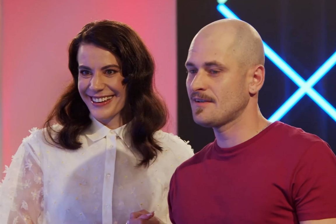 Honza v Naked Attraction vybíral mezi nahou blondýnou a zrzkou. „I s malým kašpárkem se dá hrát velké divadlo,“ říká