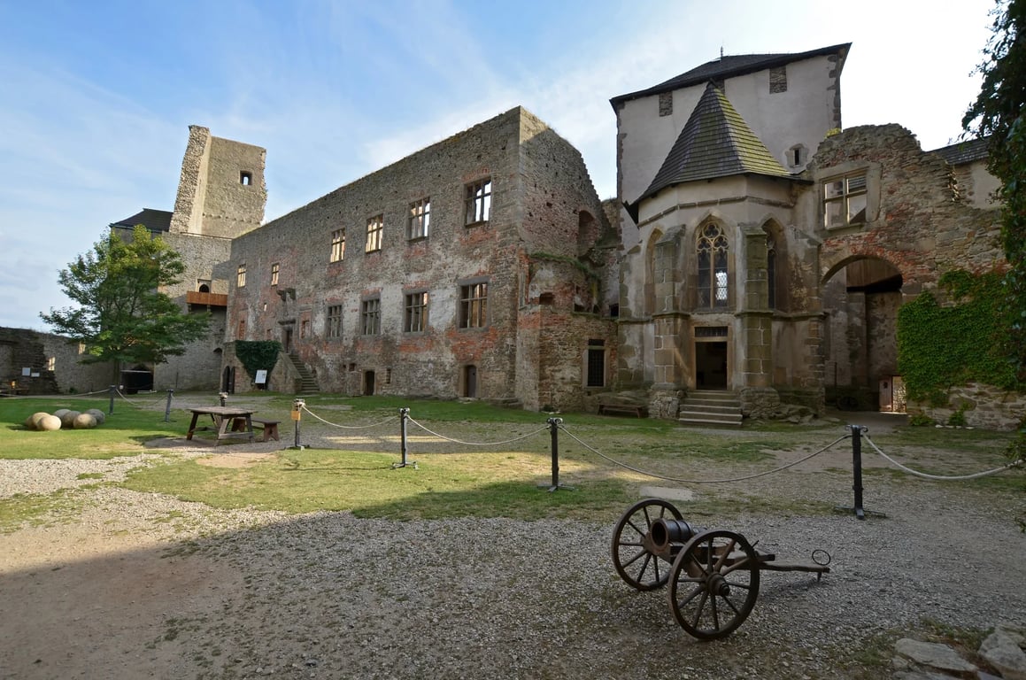 Jedno z nejmagičtějších míst v Česku. Hrad Lipnice nad Sázavou vás okouzlí víc než Karlštejn