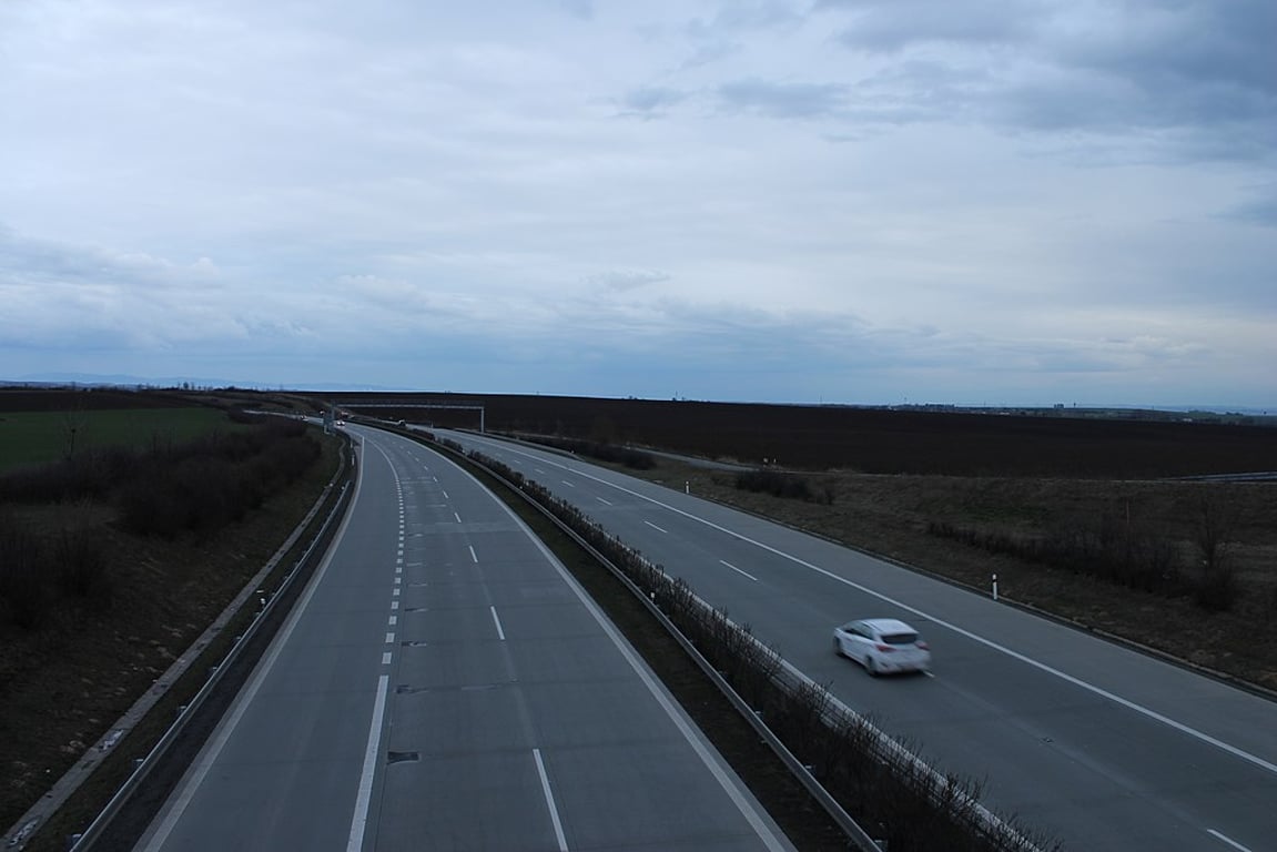 Vážná nehoda na D35 zablokovala dálnici na sedm hodin