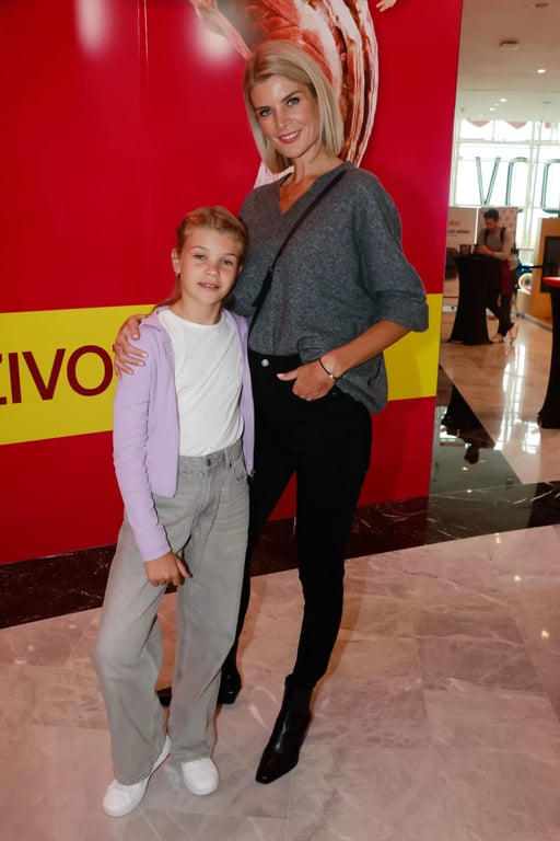 Drsný pád po rozvodu: Iveta Lutovská se ocitla bez peněz, rozprodává majetek a prosí o pomoc.