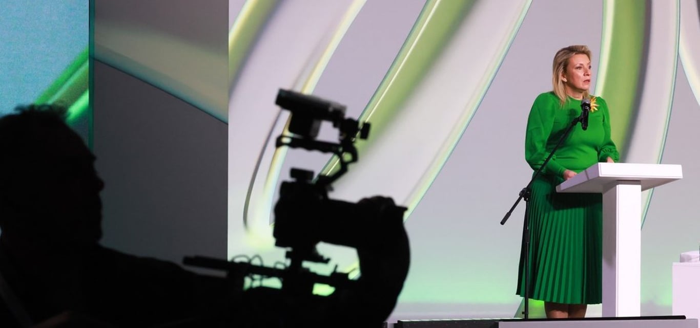 Rusko se dalo na „fact-checking“, je z toho zase jen propaganda. I s Čechy a Slováky