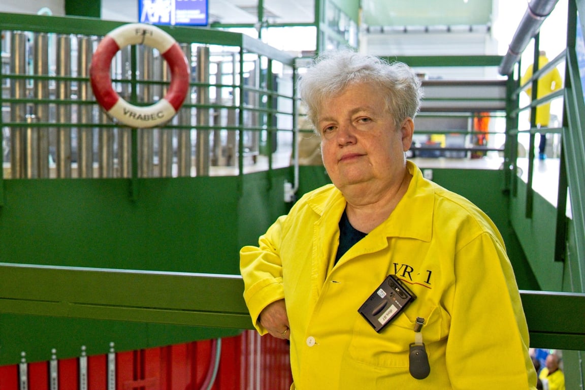 V centru Prahy je pietní místo za Danu Drábovou, lidé mohou podepsat kondolenční knihu
