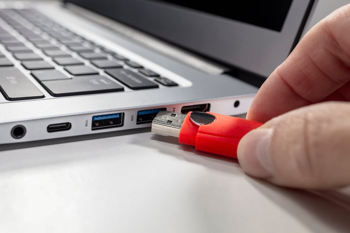 Komentář: USB-A je mrtvé, ať žije USB-C. Výrobci periferií to ale ještě nepochopili