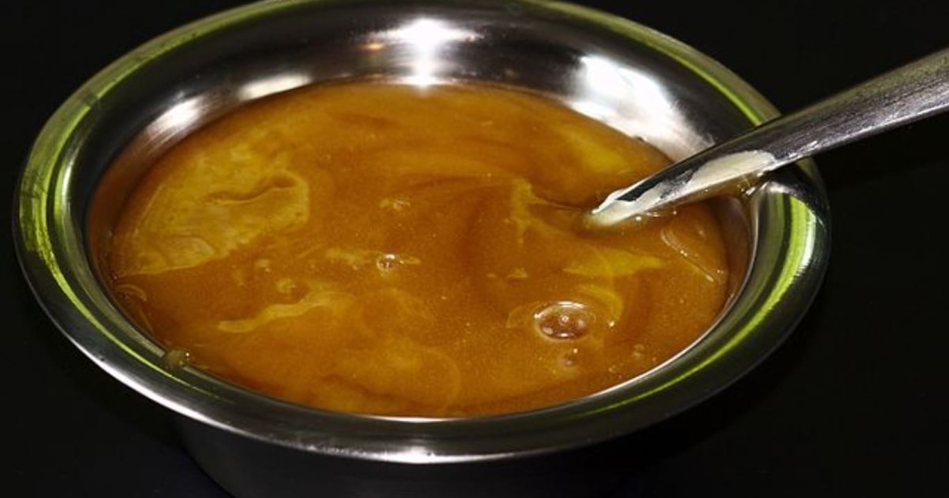 Babičky měly svůj osvědčený recept na kašel i rýmu. Jeden hrnek tohoto odvaru a dýchání je hned snazší