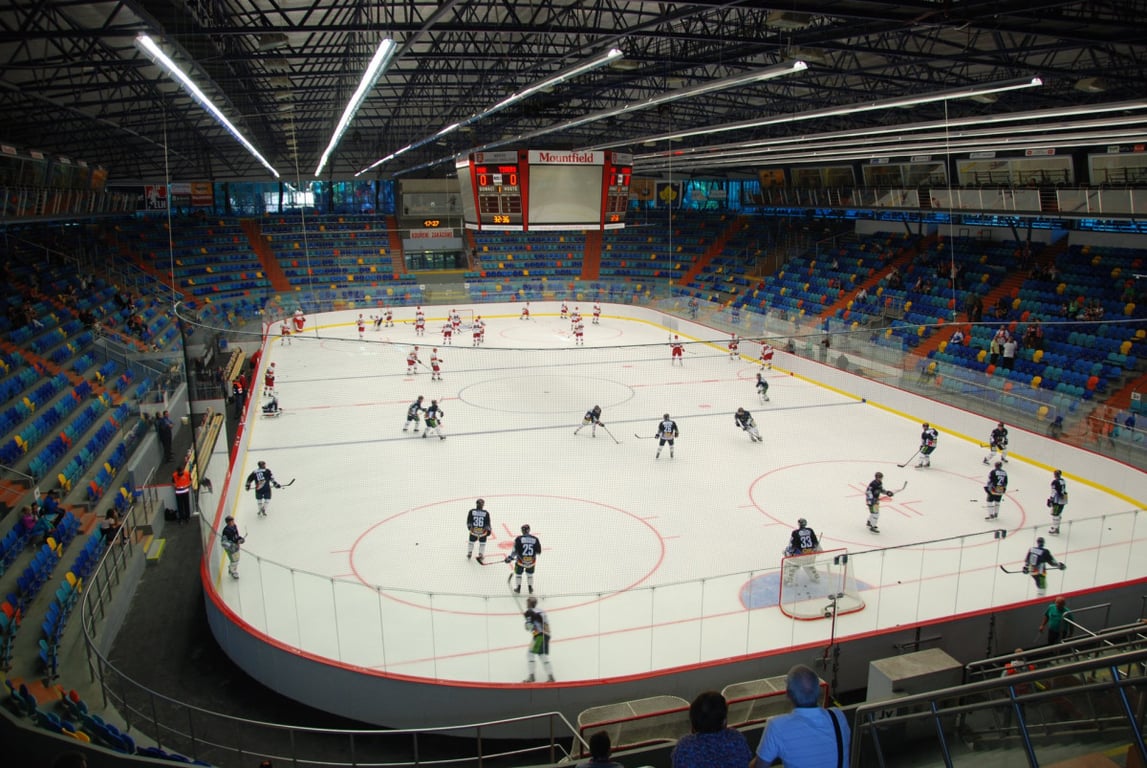 Hradecký zimní stadion má za sebou rekonstrukci toalet a sociálního zařízení
