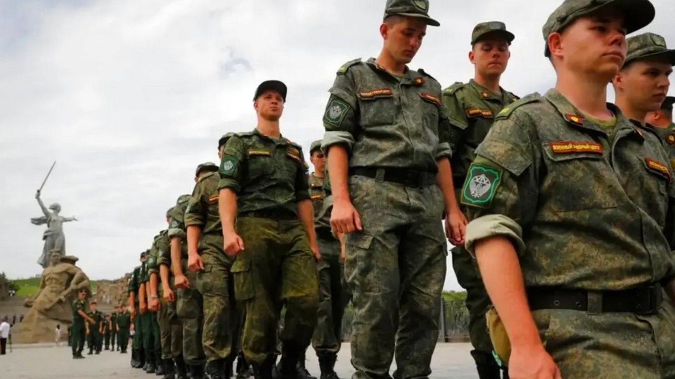 Ruská armáda v krizi? V. Putin podepsal dekret k povolání záložníků do výcviku. Armáda je může rovnou naverbovat