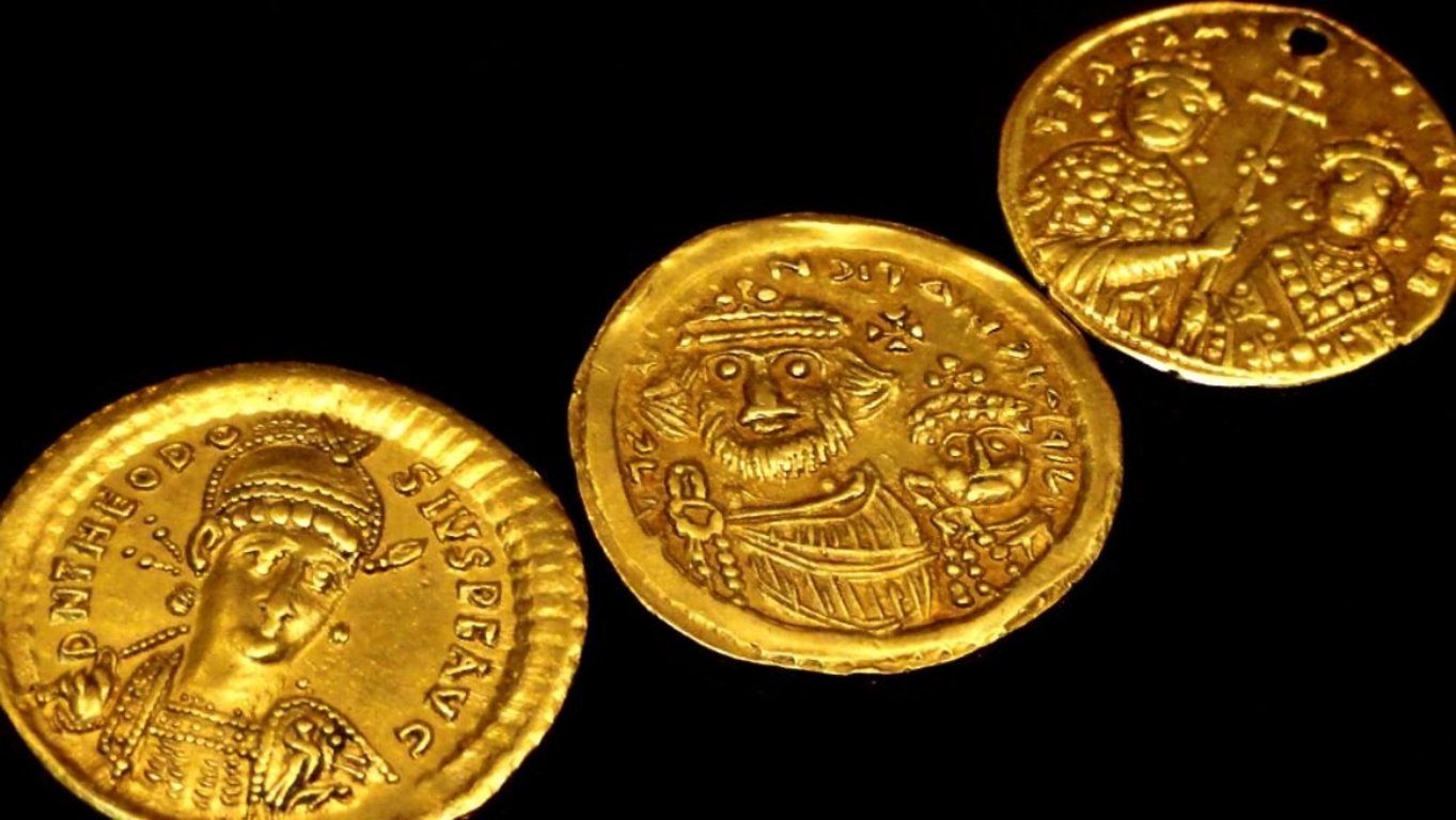 Na mincích z roku 1054 byl nalezen otisk kosmické události. Archeologové mluví o jednom z nejvzácnějších objevů století