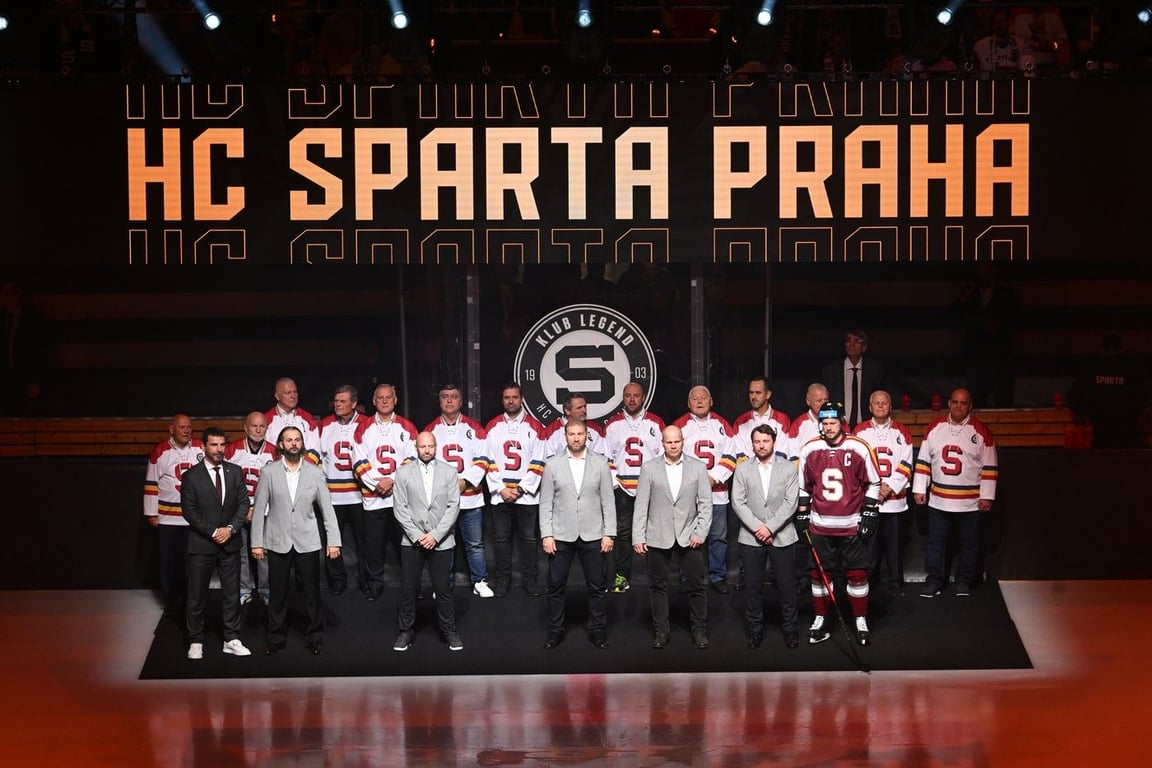 Sparťanům málem nestačilo vedení 4:0, před legendami klubu vyhráli až v prodloužení