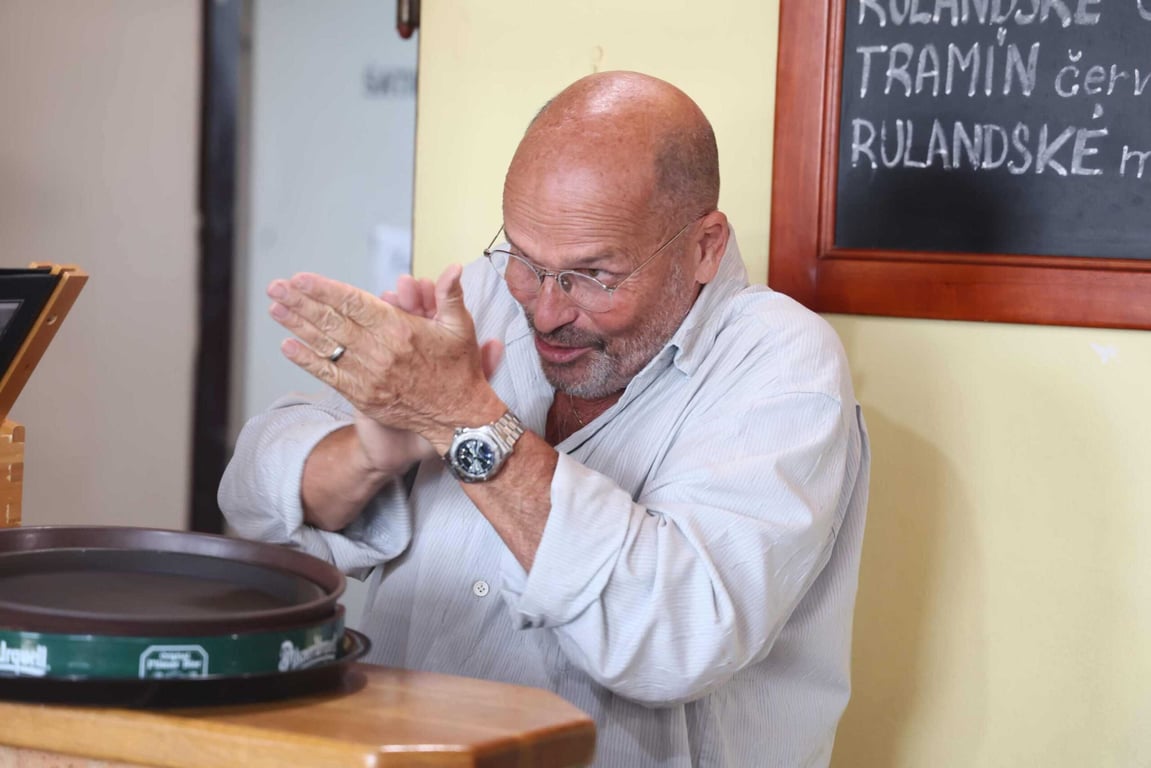 Ano, šéfe: Letovský statek upadl v zapomnění. Tortilla v jihočeské restauraci? Pohlreich se nestačil divit