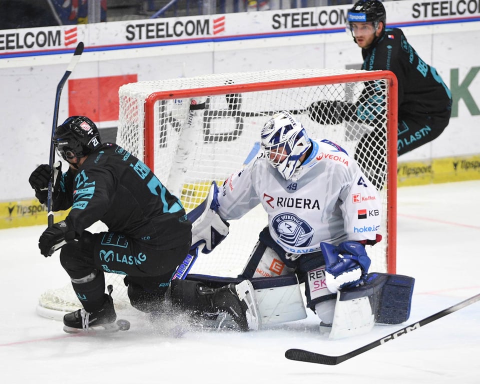 Hokejisté Vítkovic vyhráli potřetí za sebou, porazili Karlovy Vary 3:0