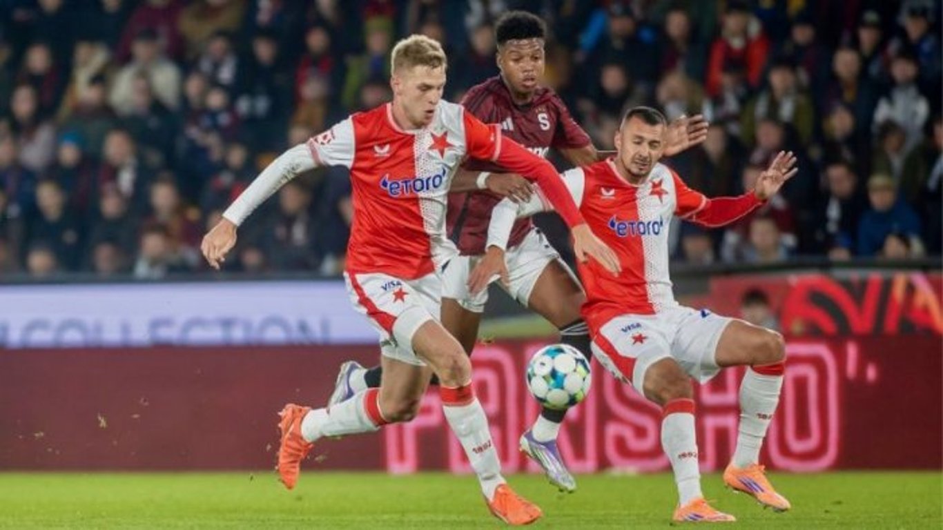Vlčkův večer hrůzy: Nejprve chyba, pak červená karta. Přesto Slavia na Letné slaví bod