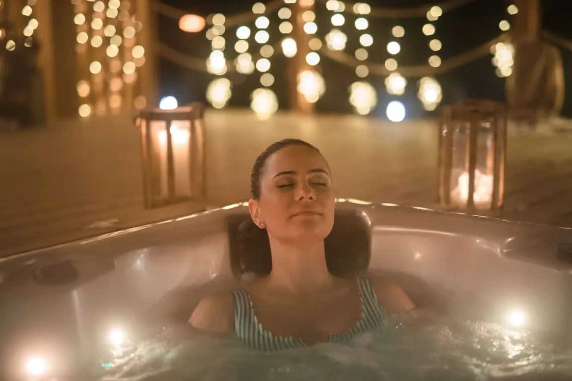 Žena při wellness proceduře 