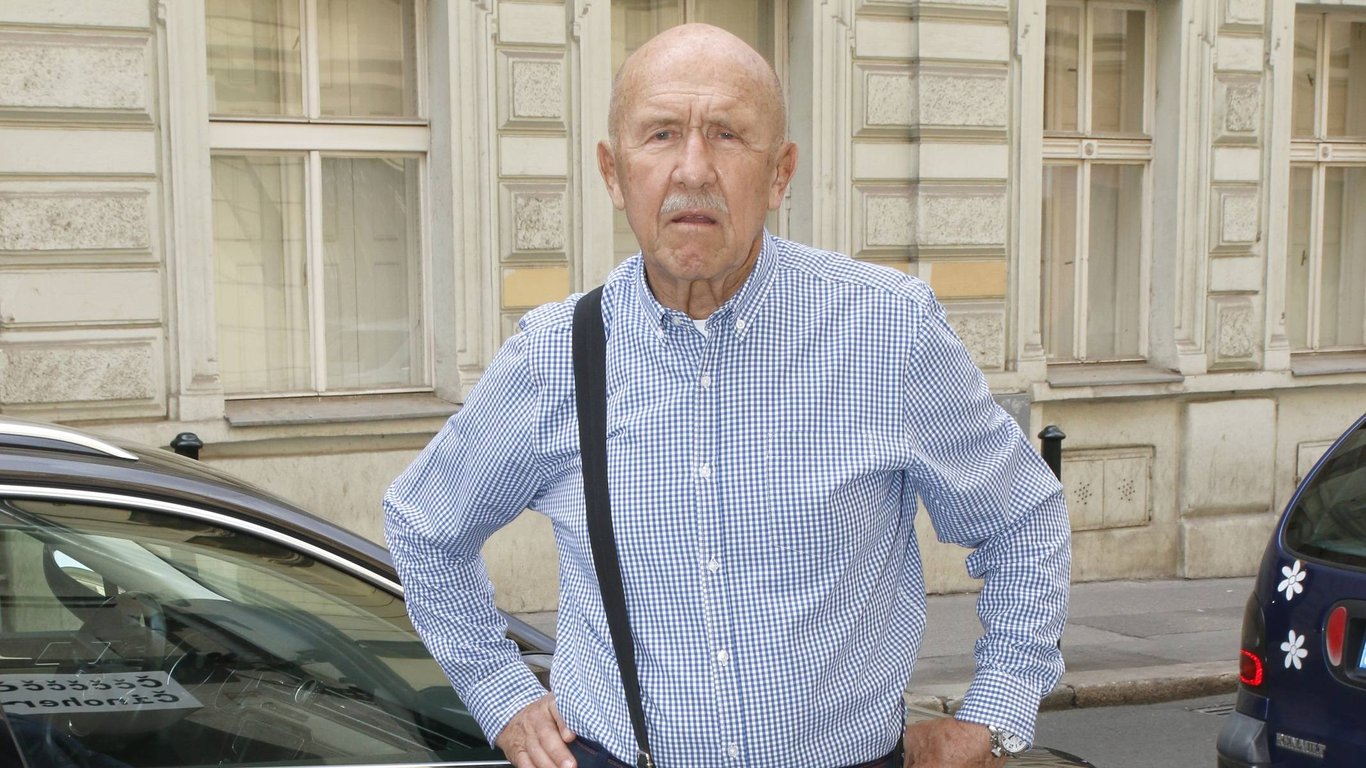 V 90. letech byl všude, dnes jeho jméno zůstává v oblasti retro vzpomínek