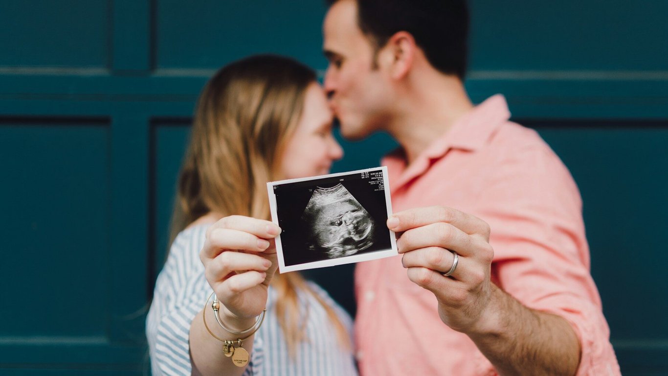 Vědci konečně přiznali, kdy je ideální čas na dítě: Většina žen ho prošvihne
