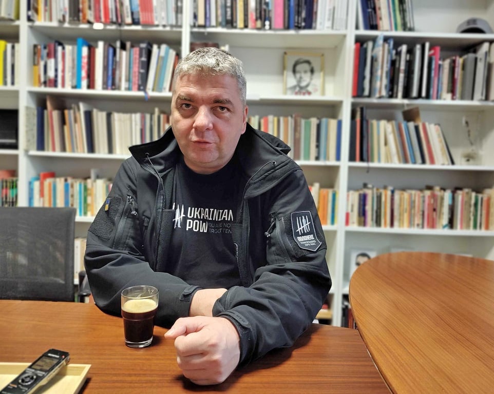 "Rusové spáchali zločin gigantických rozměrů." Ukrajinský zajatec a aktivista vypráví