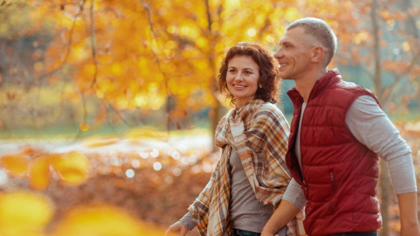 Andělská poselství na listopad 2025: Zazáříte mezi hvězdami a najdete hluboký pokoj v duši!